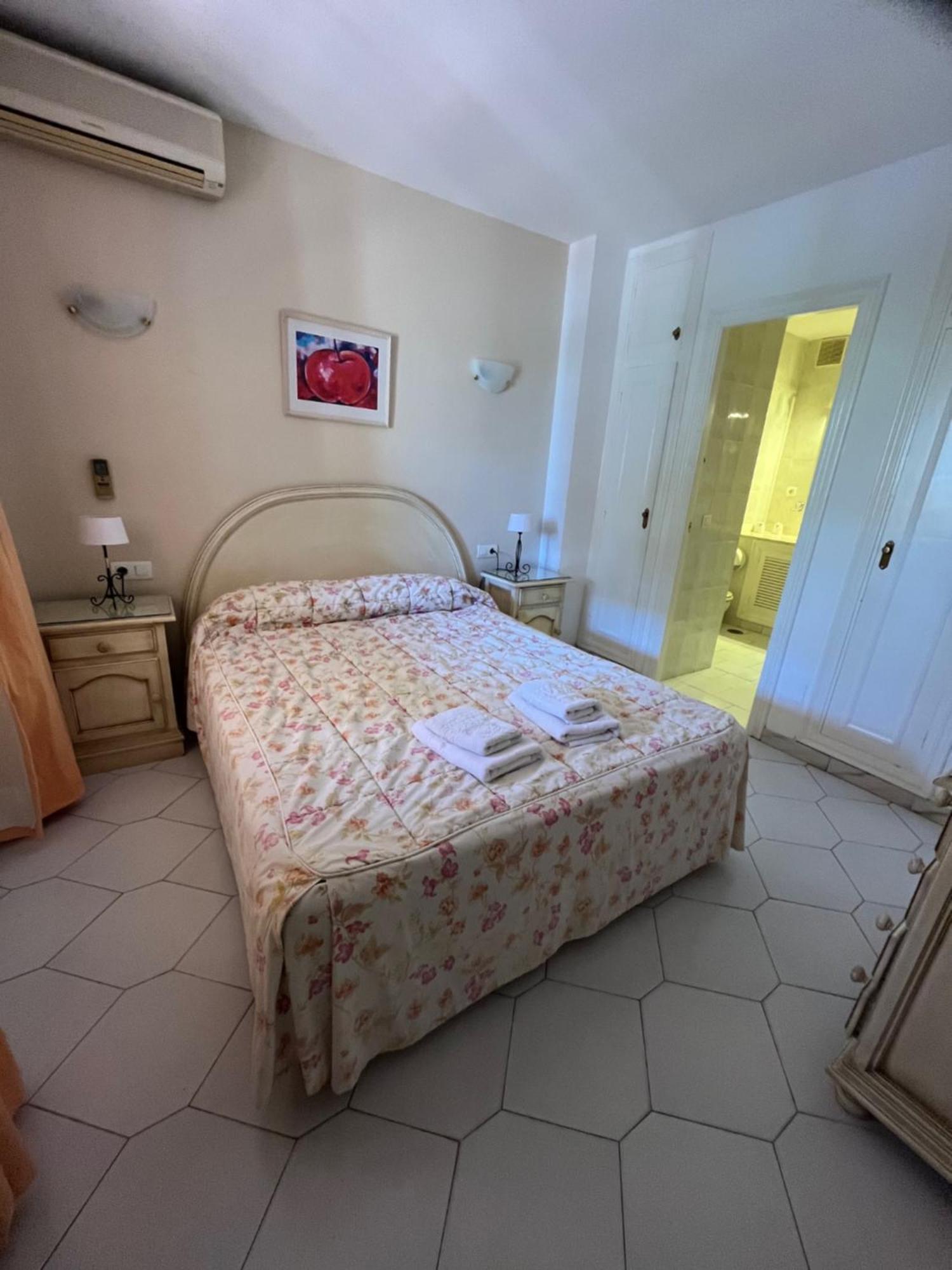 Apartamentos El Toro 마르베야 외부 사진